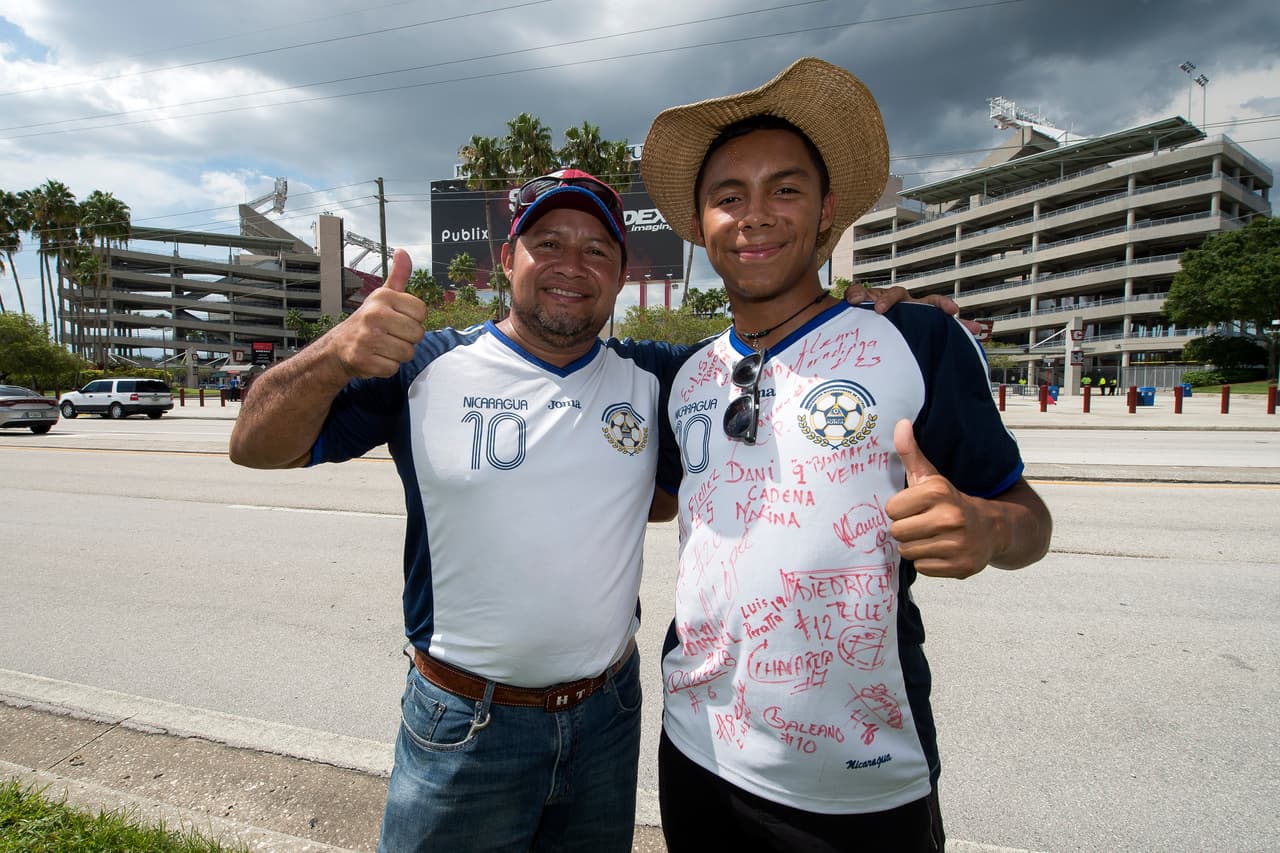 Los nicaraguenses mostraron su lealtad al equipo a pesar de la derrota en la primera jornada.