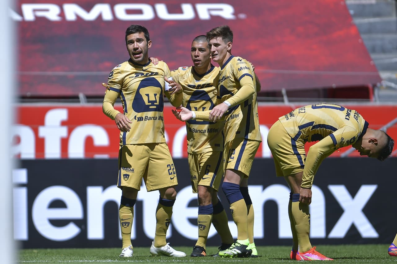 Una polémica victoria para los 'Diablos Rojos', pues el árbitro anuló un gol para los Pumas de la UNAM y, de último minuto, Alexis Canelo anotó el gol del gane para Toluca en casa, durante la Jornada 6 del Torneo Guard1anes 2021.