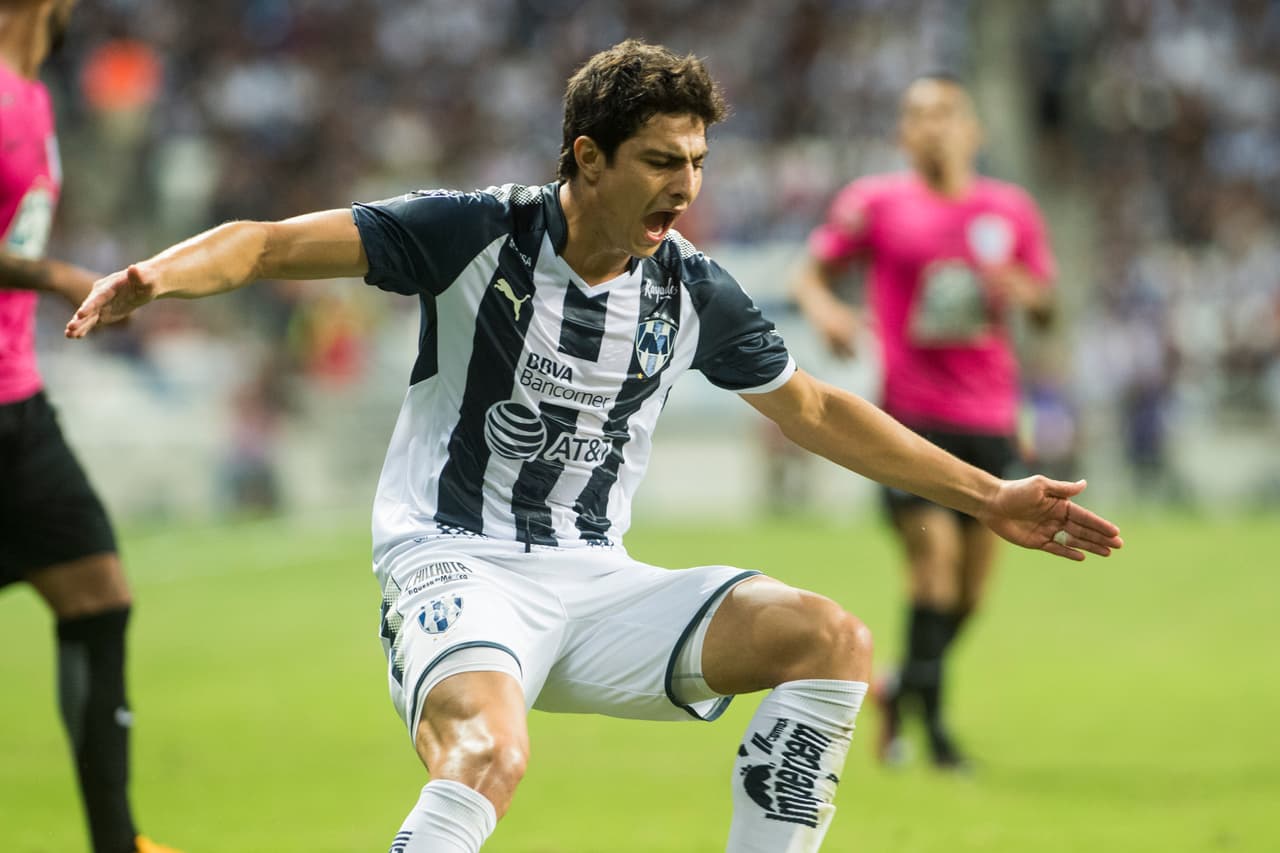 012 John Stefan Medina - Monterrey: Aportó 7 puntos en la jornada.