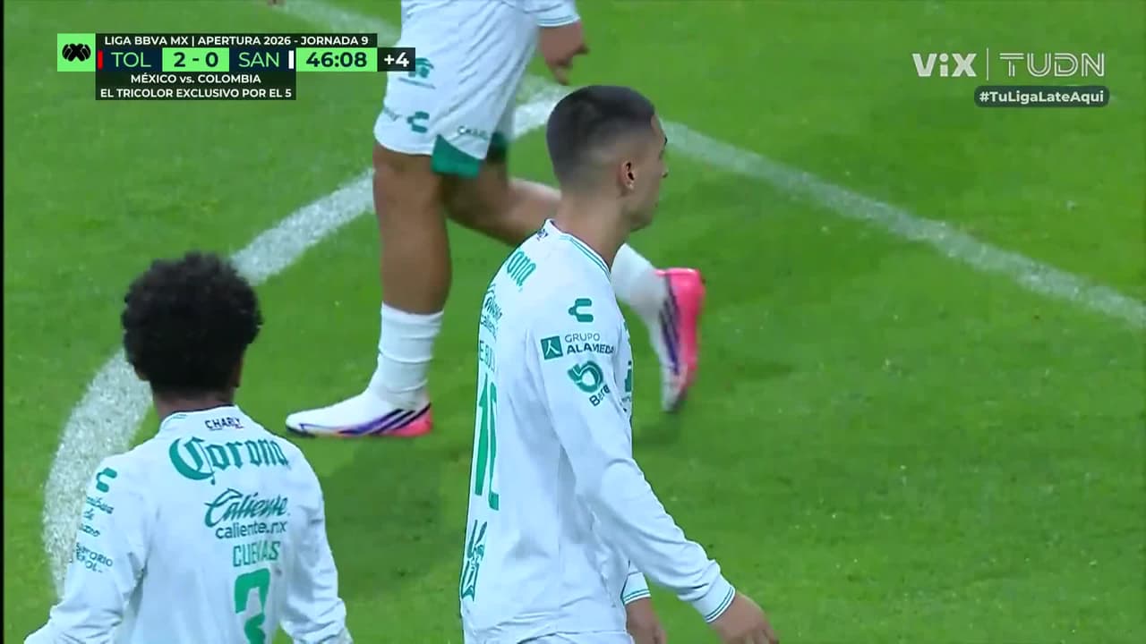 ¡Gol de Santos! Bullaude hace el primero tras varios segundos de confusión