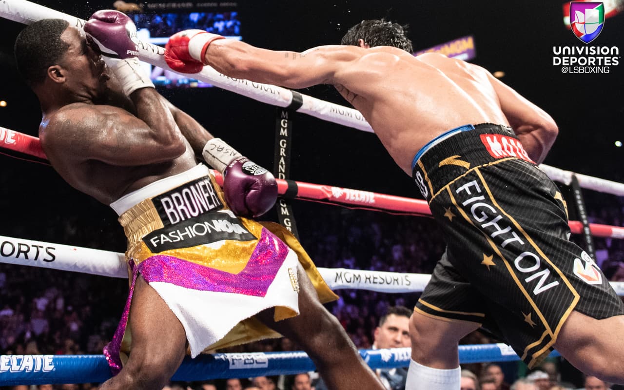 Manny Pacquiao se llevó la decisión unánime de los jueces con puntaje de 17-111, 116-112 x2. De esta forma retuvo su título mundial wélter de la AMB.