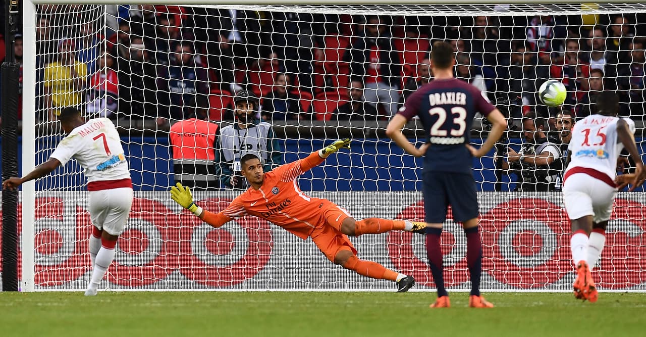 En el último minuto llegaría el segundo descuento, de penal, con Malcolm.
