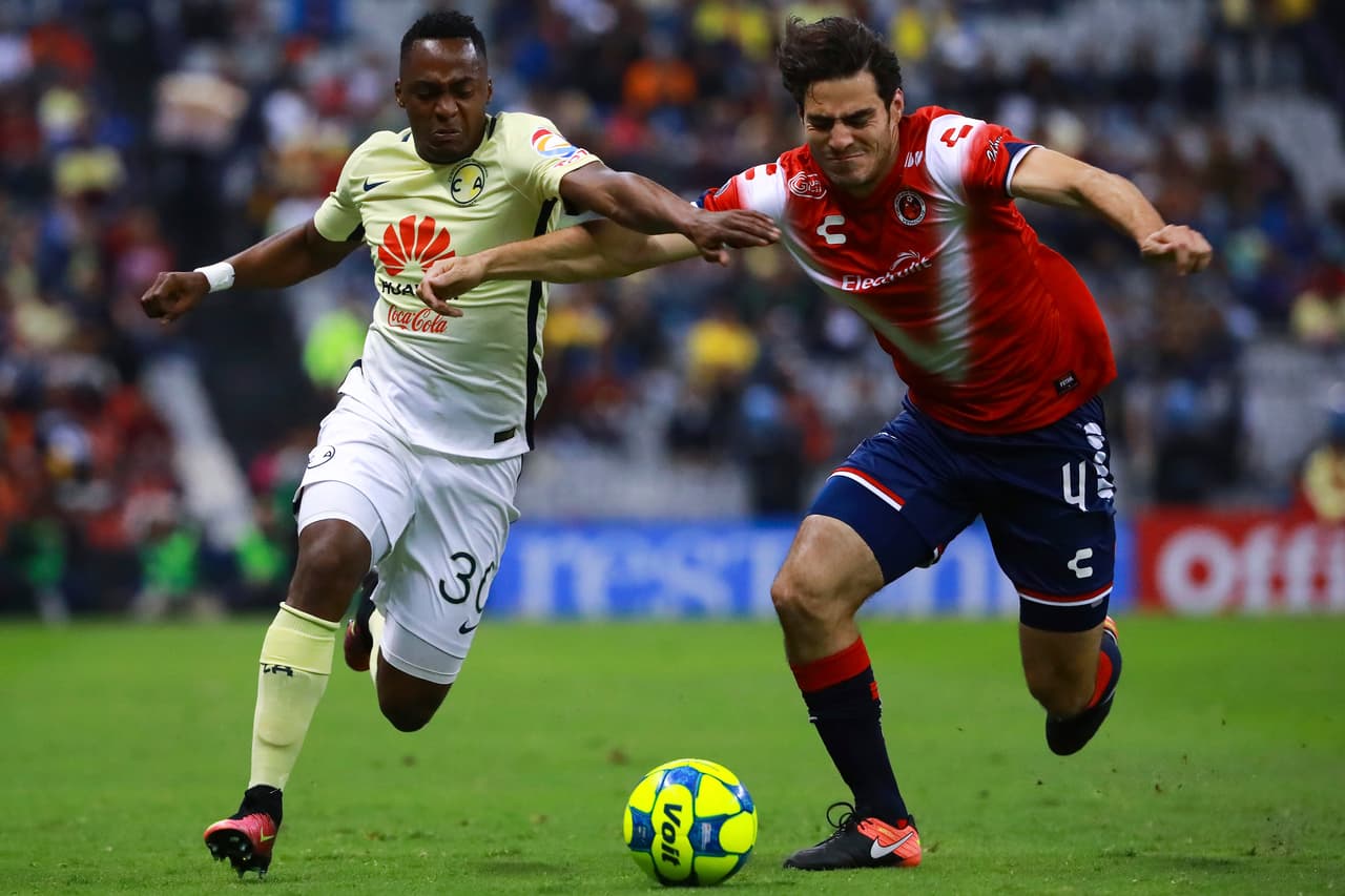 <b>Antonio Briseño</b> fue prestado en 2016 a Veracruz por parte de Tigres y tuvo un torneo irregular con los Escualos hasta que volvió de la cesión y emigró, sorprendentemente, al futbol de Europa.