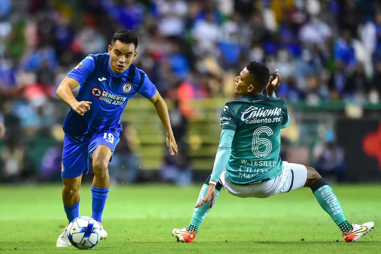 Cruz Azul derrotó al León y se mantiene en la parte alta de la clasificación.