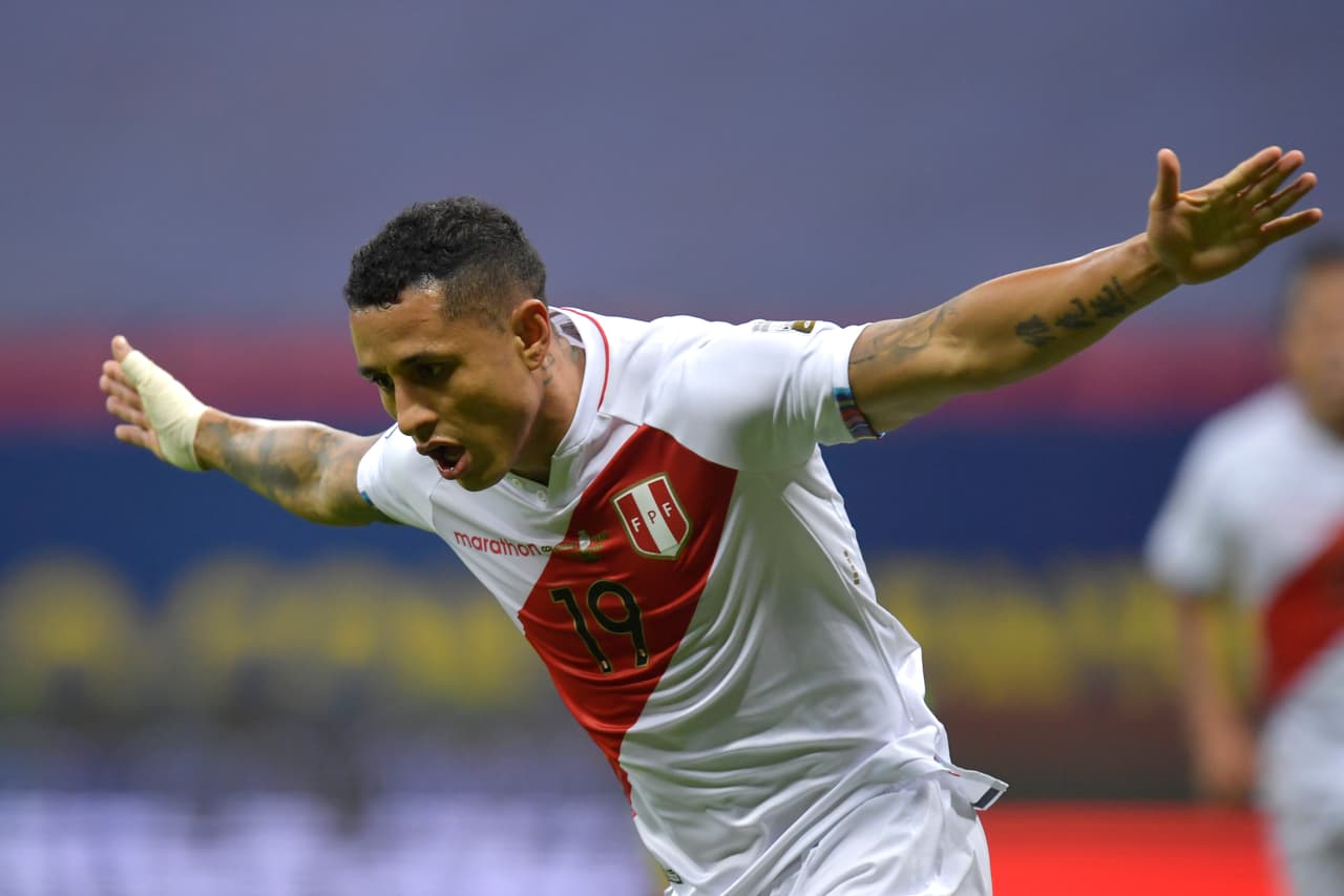 Finalmente, sobre la hora, Yotún mandó a guardar el balón con la zurda tras un pase habilitado de Cuevas, que desbordó por la banda, recortó y filtró para el 0-1.