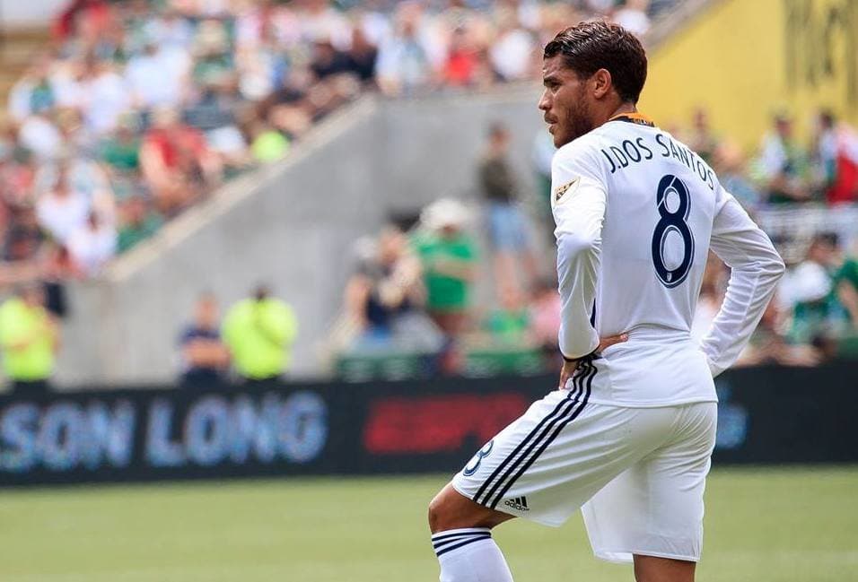 Sabor amargo en el debut de 'Jona' dos Santos como titular en LA Galaxy.