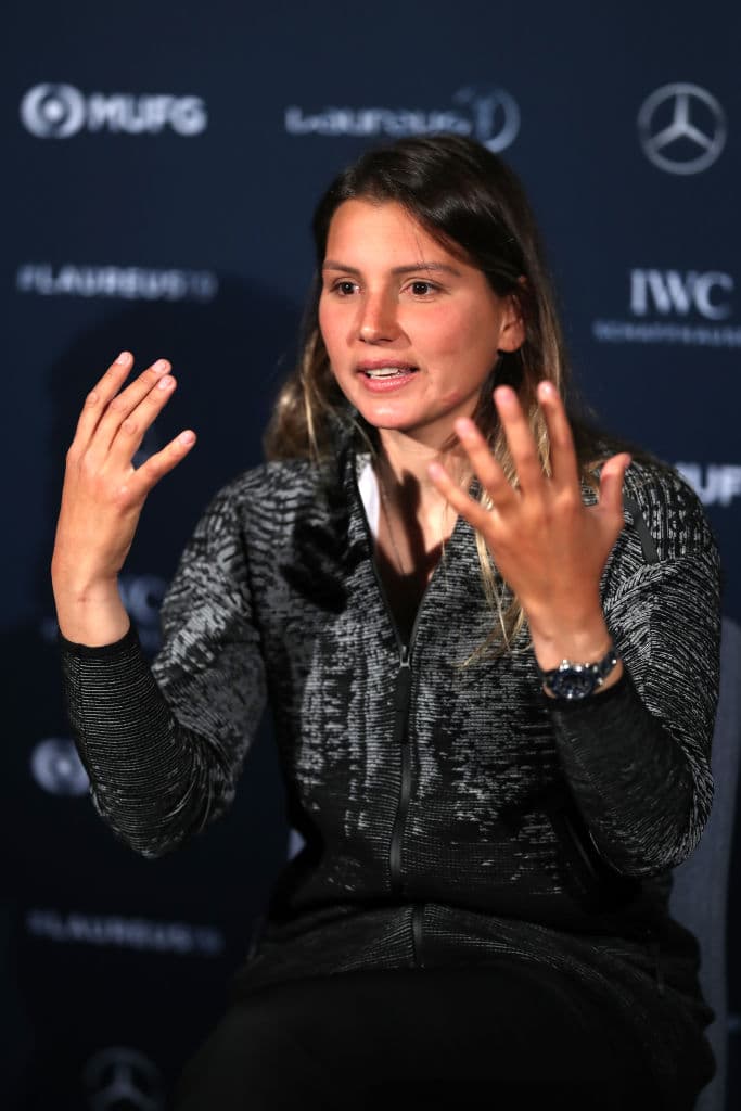 En el 2013 sufrio un terrible accidente en Nazare, Portugal, que casi le quita la vida.