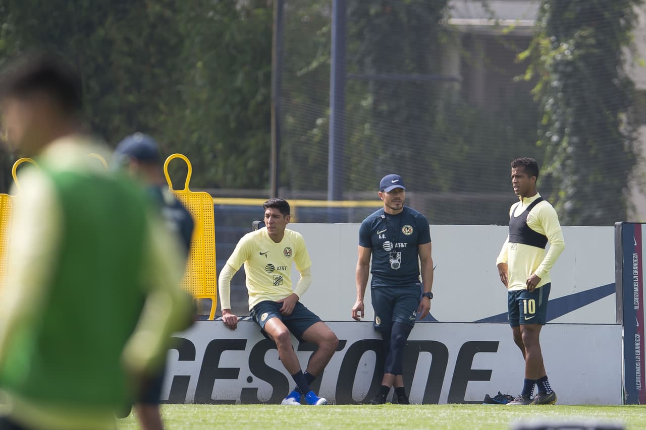 América entrenó en Coapa con Giovani dos Santos, Edson Álvarez, pero sin Guido Rodríguez, Luis Reyes ni Alejandro Diaz.