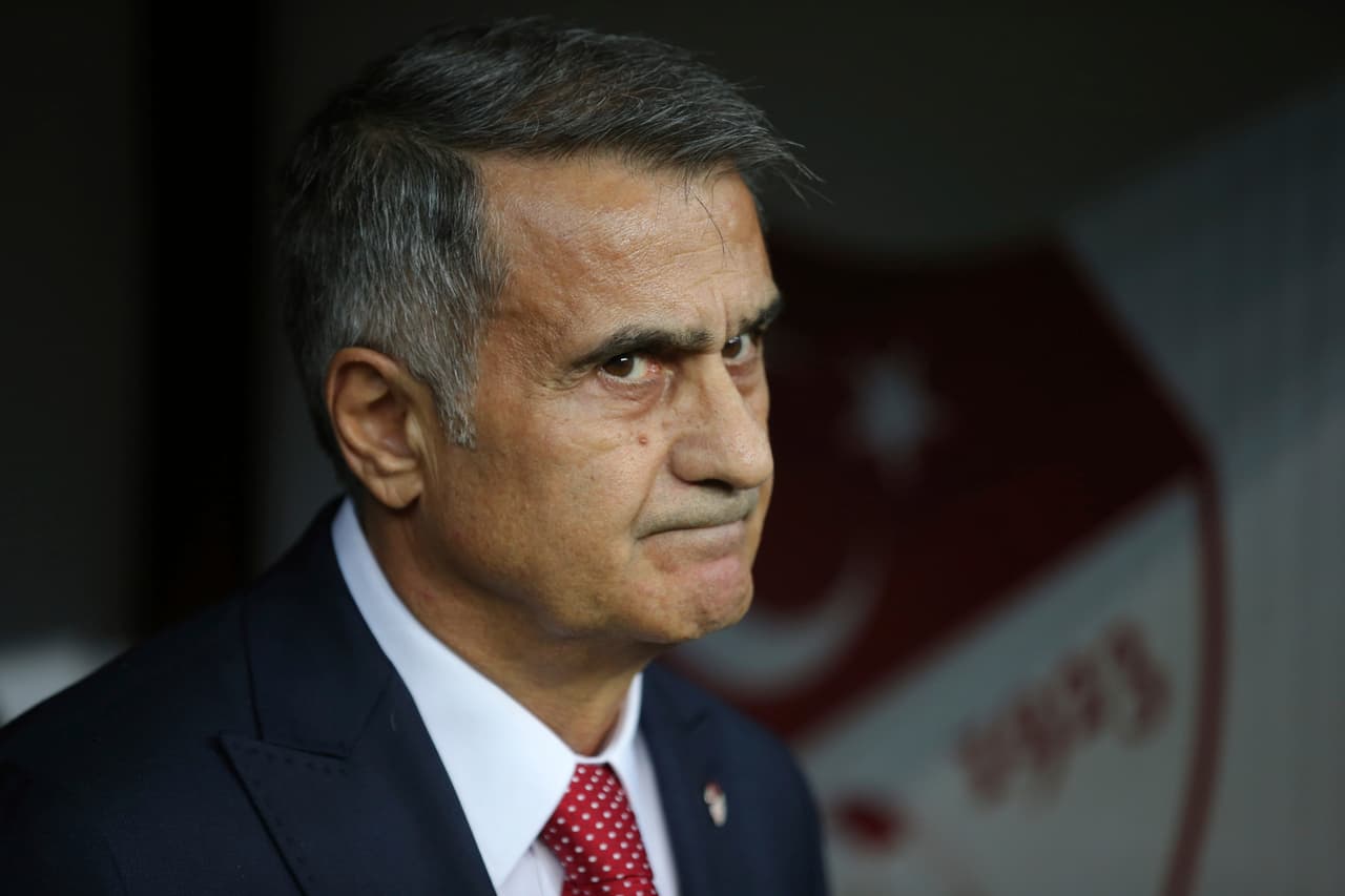 La Selección de Turquía aguantó el 0-0 ante los islandeses y eso le bastó para consumar su clasificación al torneo de selecciones más importantes en el futbol de Europa.