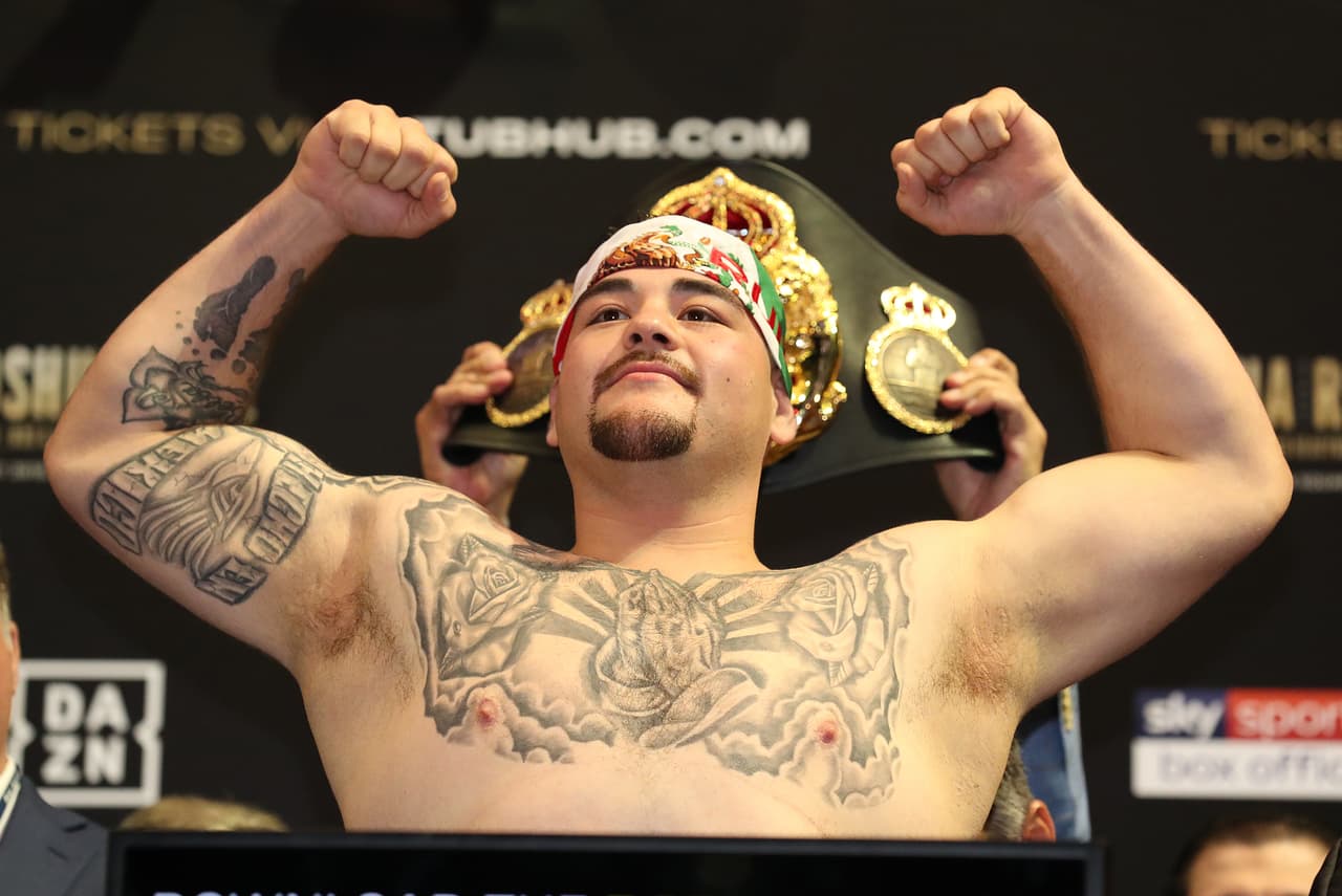 Es común pensar en deportistas con cuerpos atléticos, pero ¿qué hay de los que triunfaron con unos ‘kilitos’ de más?