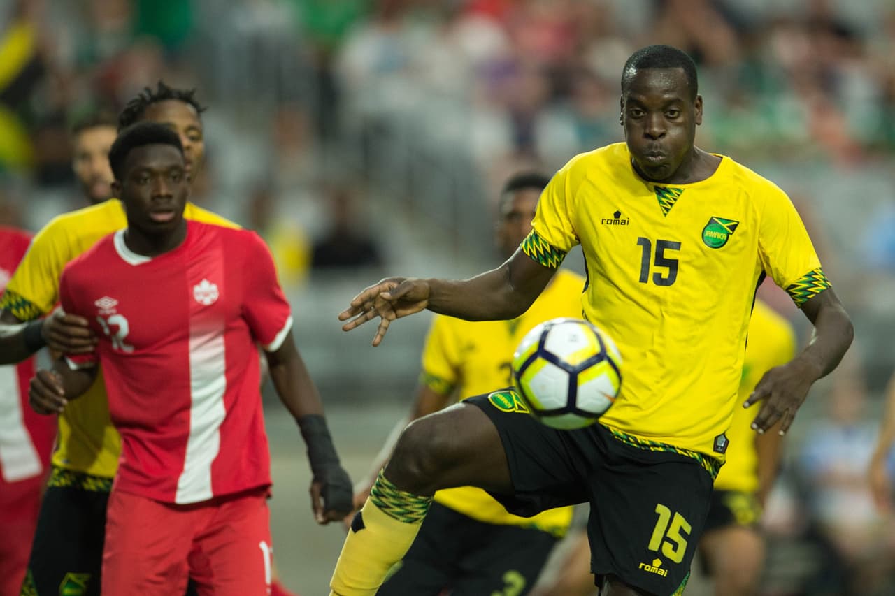 5. Je-Vaughn Watson (Jamaica): 582.000 dólares