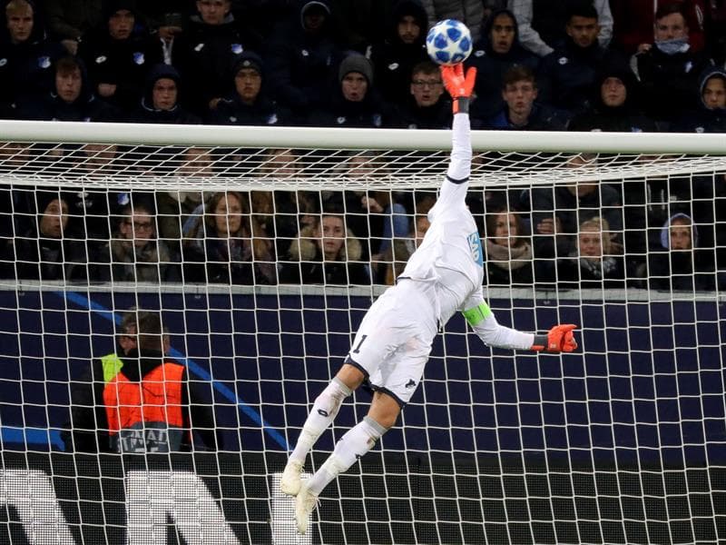 Hoffenheim veía como se salvaba una tras otras de las oportunidades y llegadas del visitante.