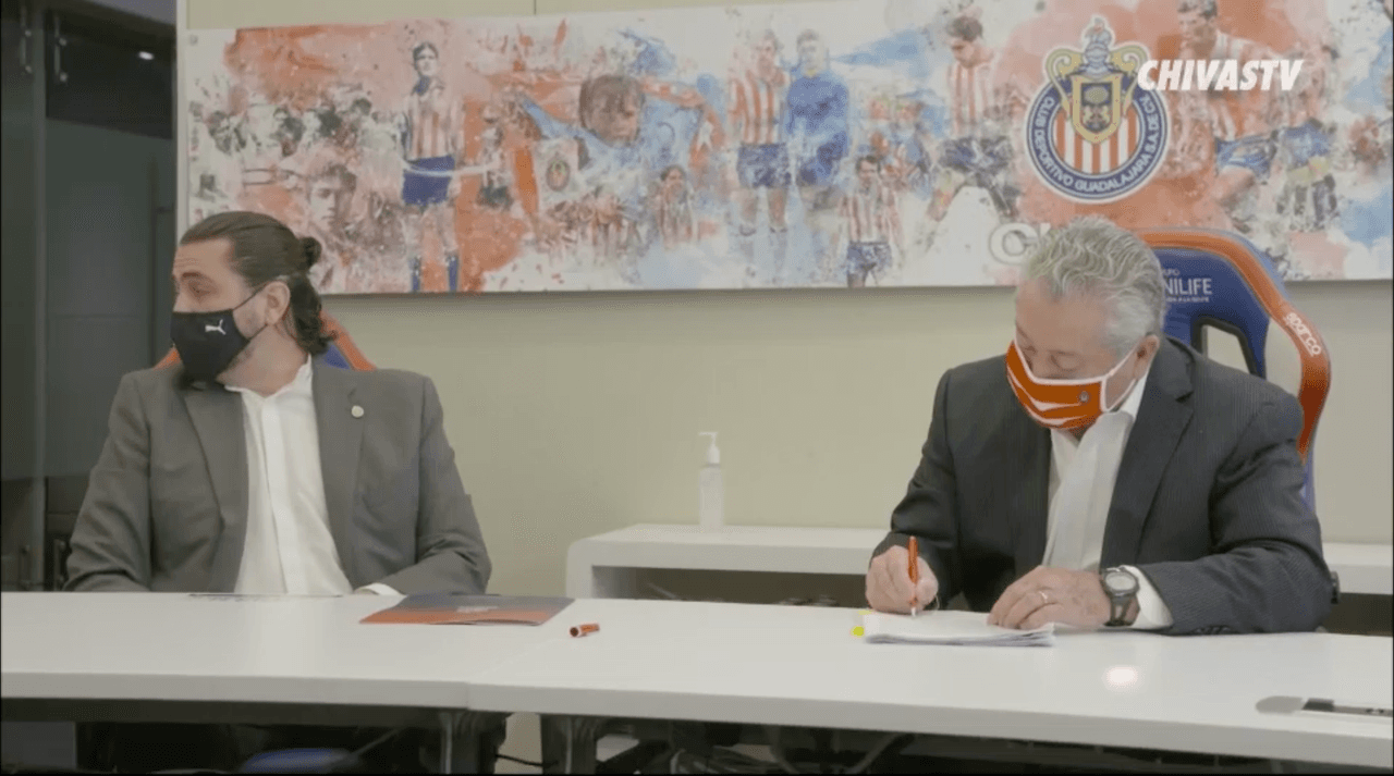 Así se vivió la Víctor Manuel Vucetich como nuevo timonel del Rebaño Sagrado. ¿El ‘Midas’ podrá con este nuevo reto en su carrera?