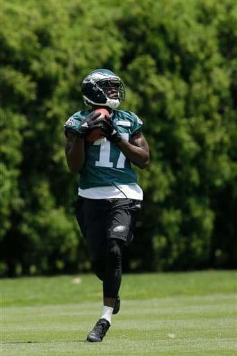 Mira las imágenes dentro y fuera del campo del nigeriano WR, selección de los Eagles, Nelson Agholor (AP-NFL).