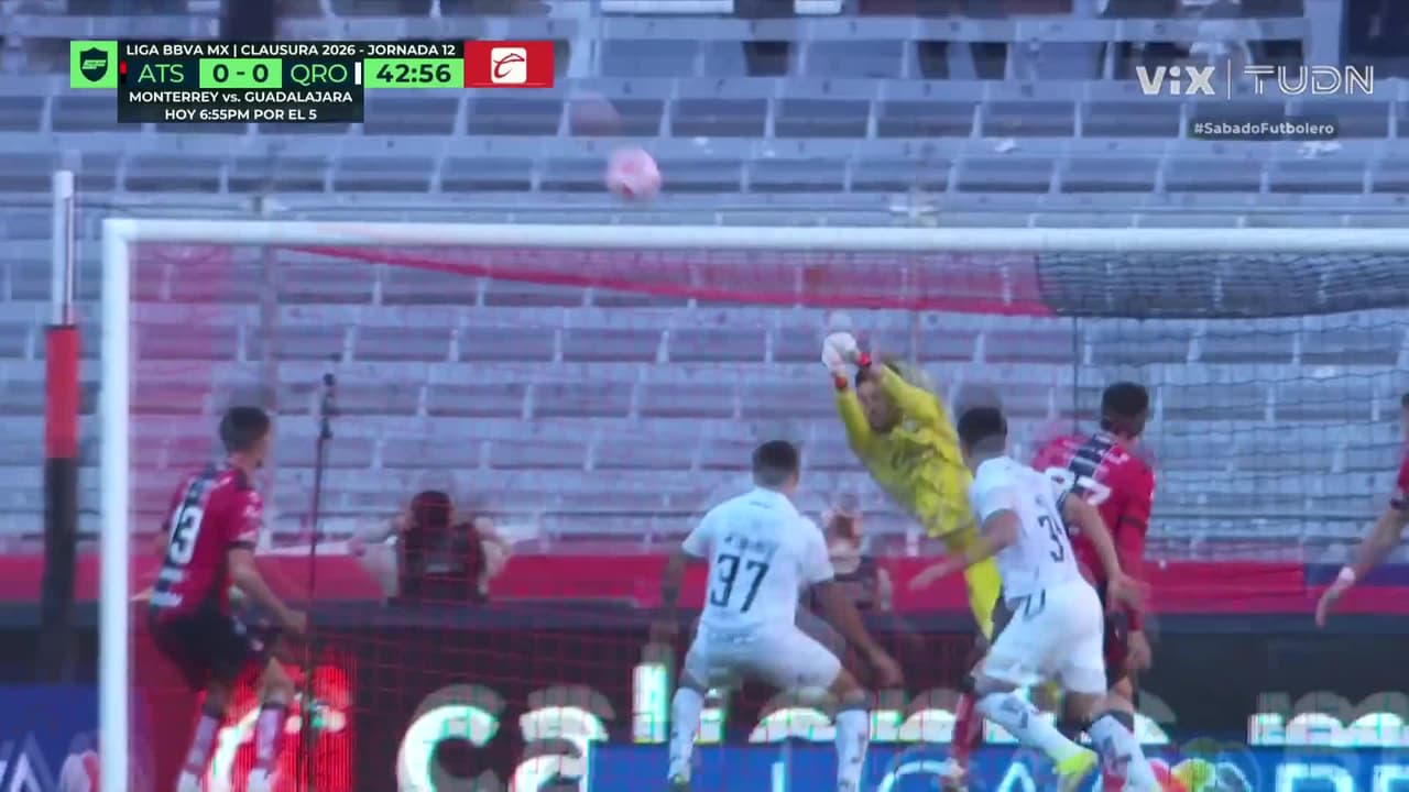 ¡La imperdible atajada de Camilo Vargas que sorprende a todos!