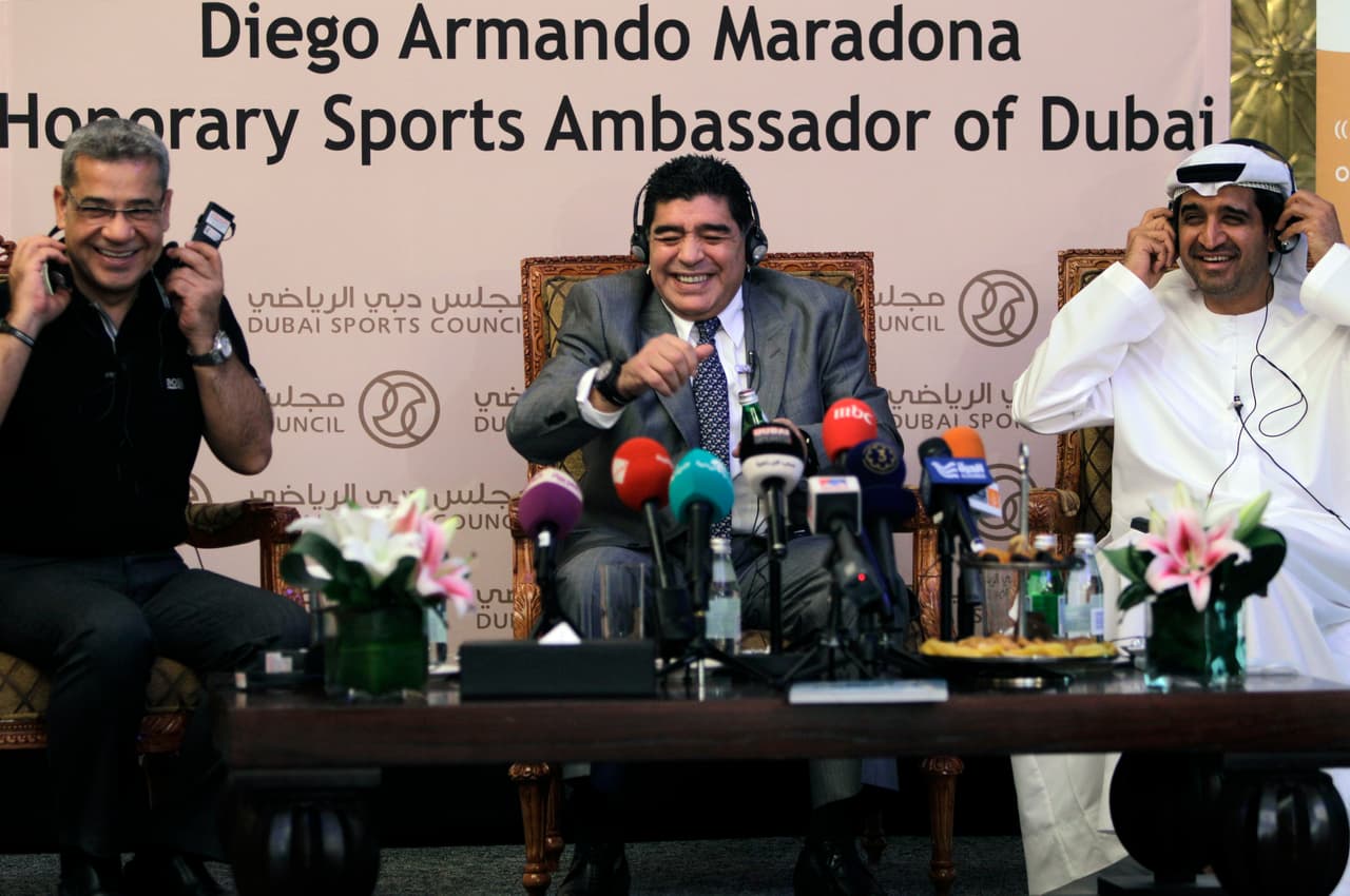 Fue nombrado Embajador deportivo de los Emiratos Árabes Unidos.