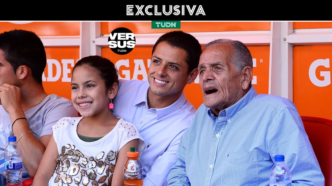 Entre lágrimas Chicharito confiesa que tocó fondo con la muerte de su abuelo