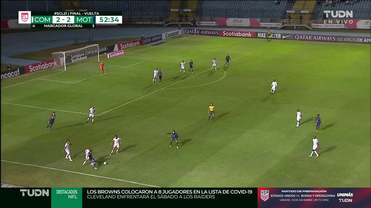 ¡GOOOL! Junior Lacayo anota para Comunicaciones.