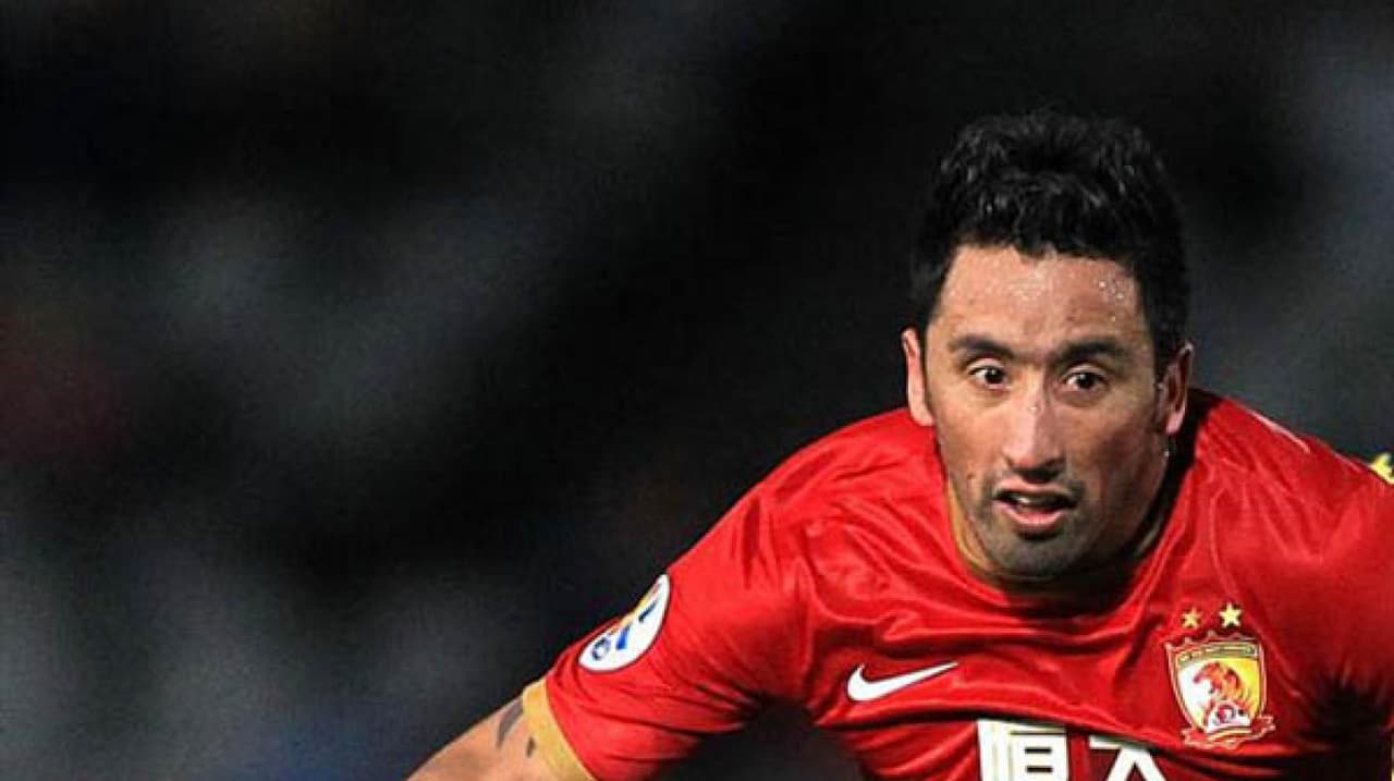 Después de militar en Borussia Dortmund el delantero fracasó con Guangzhou Evergrande