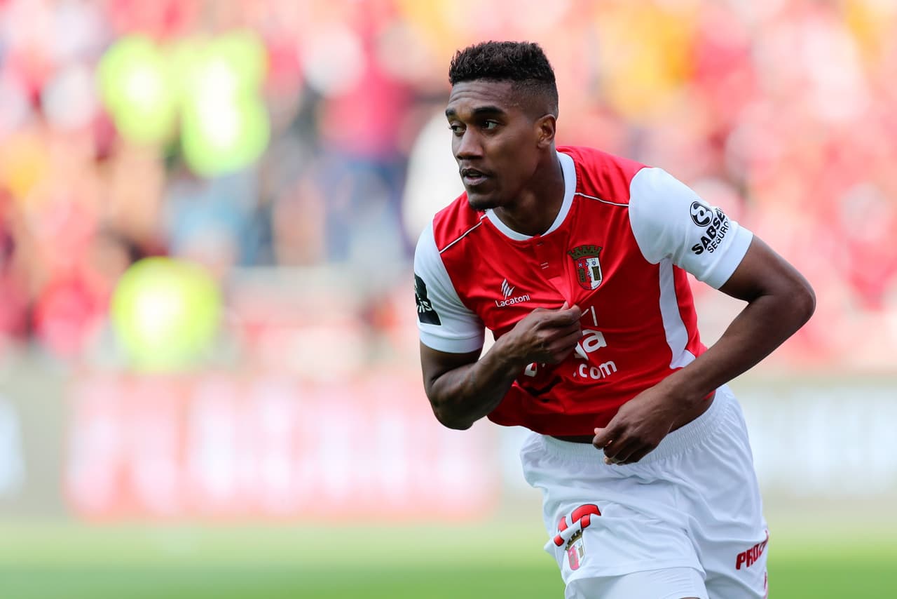 Para el segundo tiempo, Braga le madrugó de nuevo al Porto con gol de Murilo Souza al minuto 2 de la etapa complementaria.