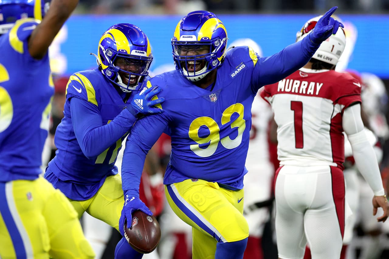 Los Ageles Rams fueron muy superiores a Arizona Cardinals en el último juego de la ronda de los comodines y avanzaron a la Ronda Divisional, donde se medirán a Tampa Bay Buccaneers.