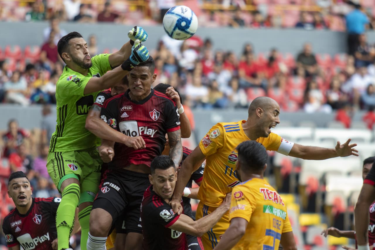 El portero Camilo vargas tuvo una actuación excepcional durante todo el juego.