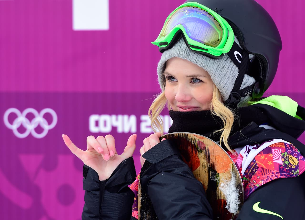 La hermosa Silje Norendal ha sido deportista Olímpiíca en Sochi 2014, ha conseguido 2 títulos en los Winter X Games y uno en su edición europea en la modalidad slopestyle. Con 23 años tiene toda una carrera de éxitos por delante.