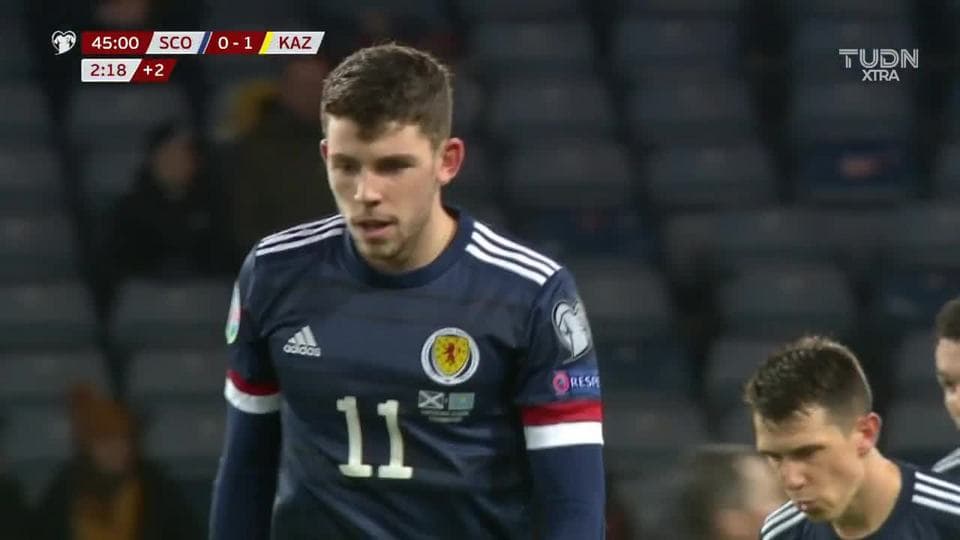 Tiro desviado de Ryan Christie