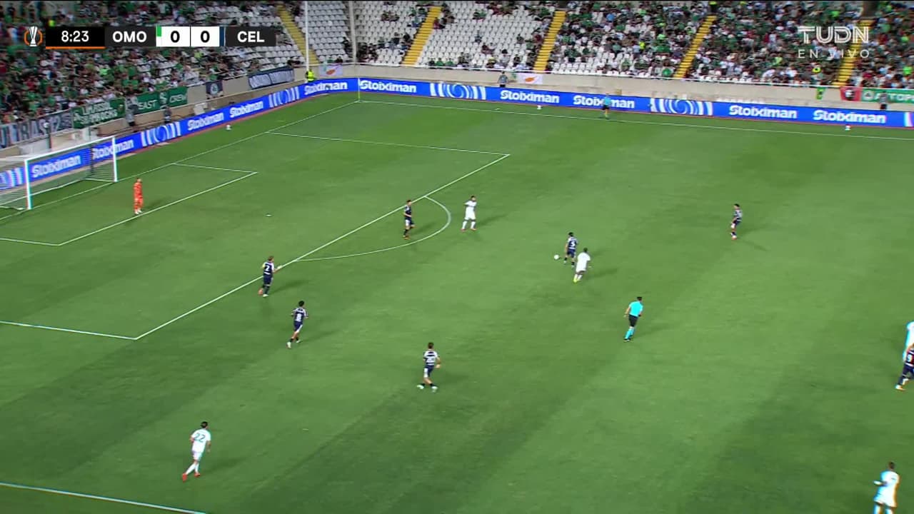 ¡TIRO ATAJADO! disparo por Ewandro.
