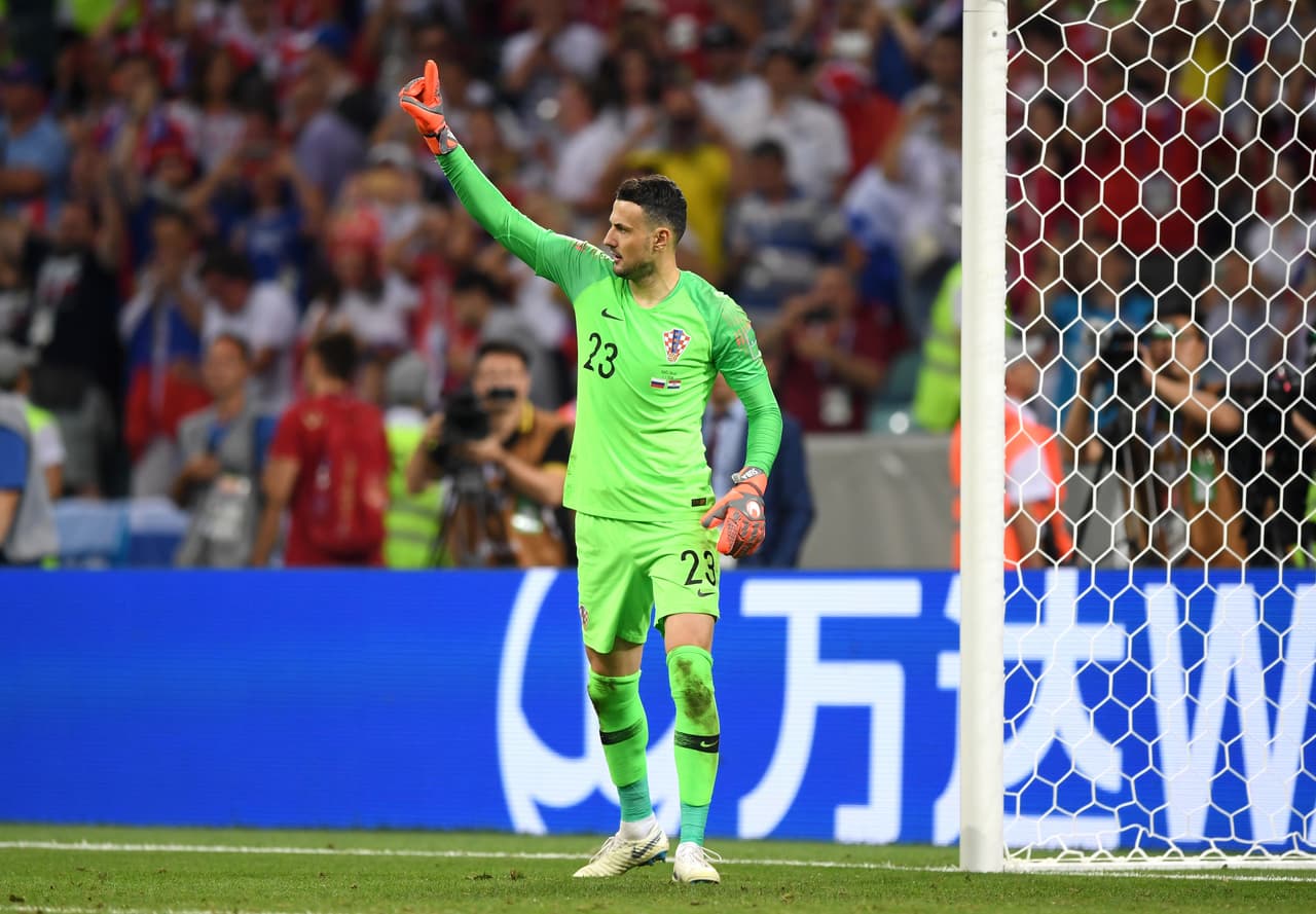 Con 33 años, el portero Danijel Subasic (Croacia) ha decidido seguir los pasos de Mario Mandzukic y abandoar la selección. Fueron 10 años en el equipo y 44 partidos disputados.