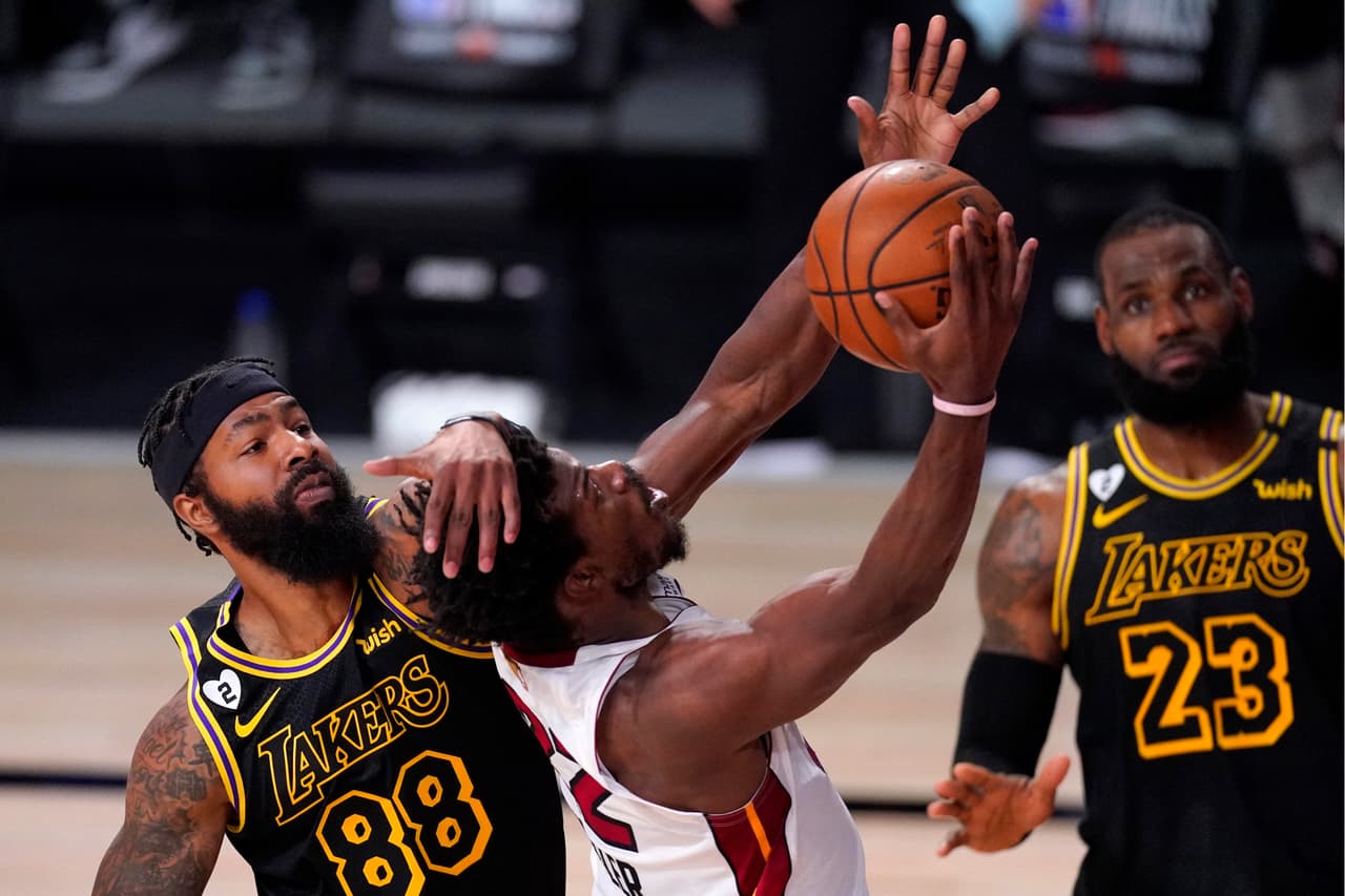 Los Lakers ganan 124-114 al Heat y lideran la serie 2-0 | Anthony Davis y LeBron James fueron los máximos anotadores del segundo juego de las Finales 2020.