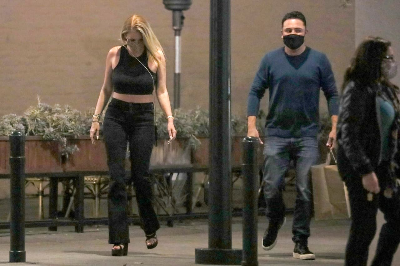 Un mes antes de que Moakler presentara su demanda, él la había denunciado de manera judicial, luego de que lo dejara fuera de su propiedad de Bel-Air y organizara una gran fiesta llamada "Shanna's Freedom Party", informó el New York Post.