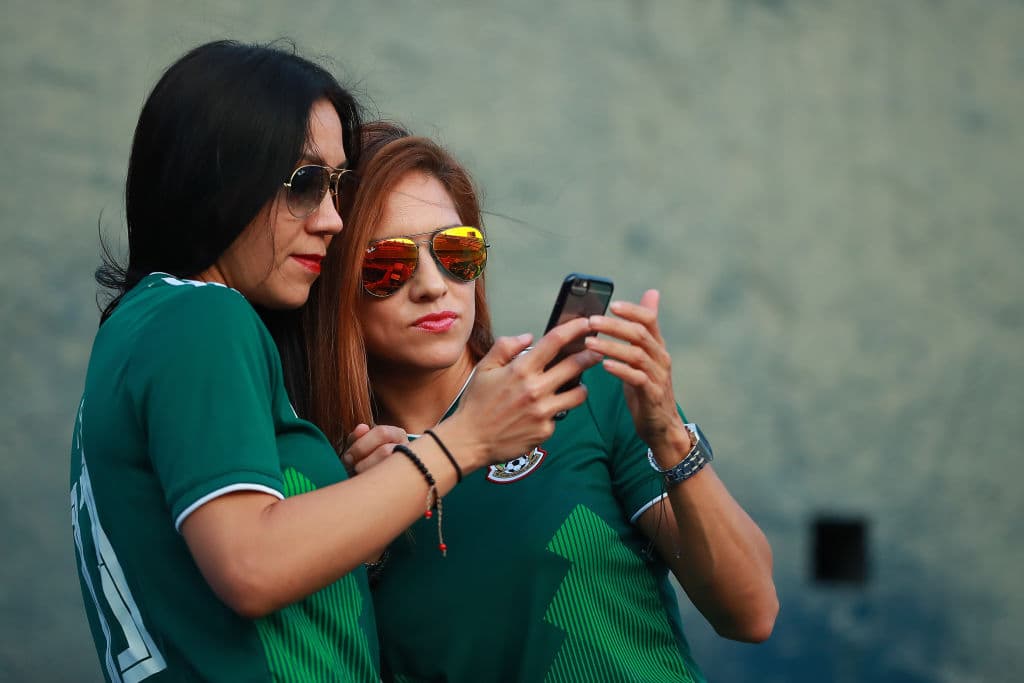 MONTERREY, MEXICO - OCTOBER 11: Fans of Mexico prior the international friendly match between Mexico and Costa Rica at Universitario Stadium on October 11, 2018 in Monterrey, Mexico. (Photo by Hector Vivas/Getty Images)