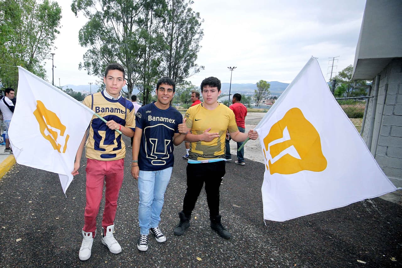 El colorido de la afición en la Jornada 11