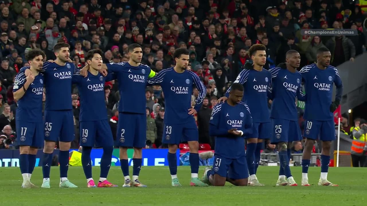 ¡GOL!  anota para Paris Saint-Germain. Gonçalo Ramos