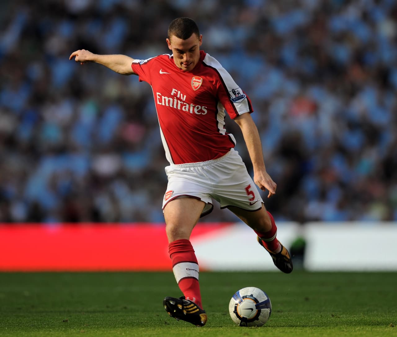 Pero Thomas Vermaelen decidió fichar por el Arsenal, donde tuvo excelentes temporadas.