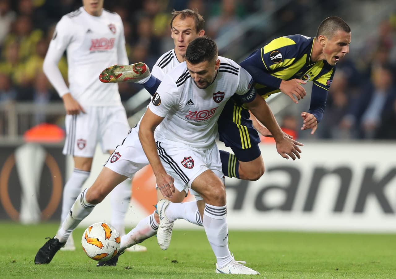 El 4-1 en Croacia ante el Dinamo Zagreb no le daba margen de error al equipo del mexicano en esta jornada.