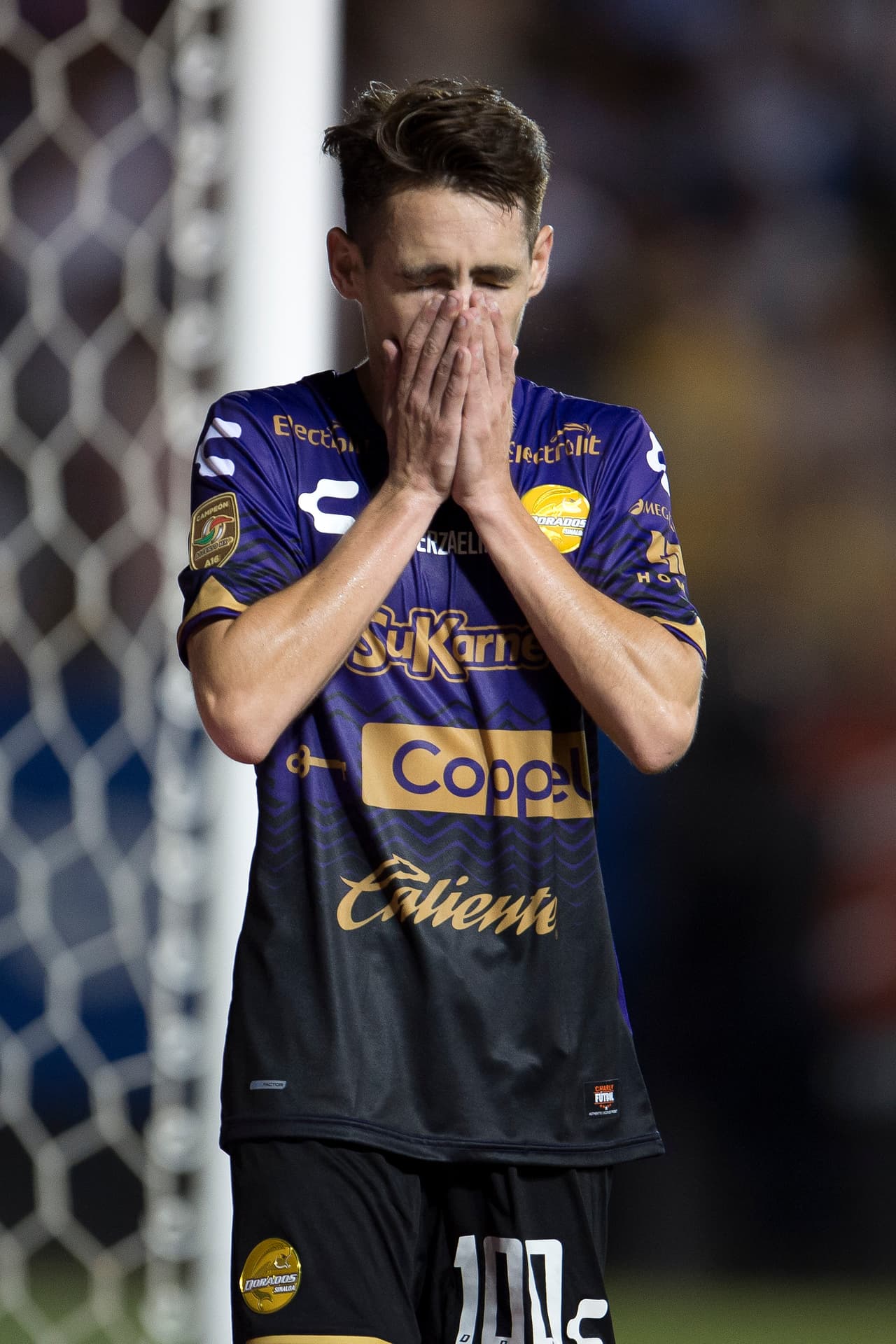 Este año, los Dorados ganaban 2-0 en su casa a Lobos BUAP y fueron alcanzados dramáticamente.