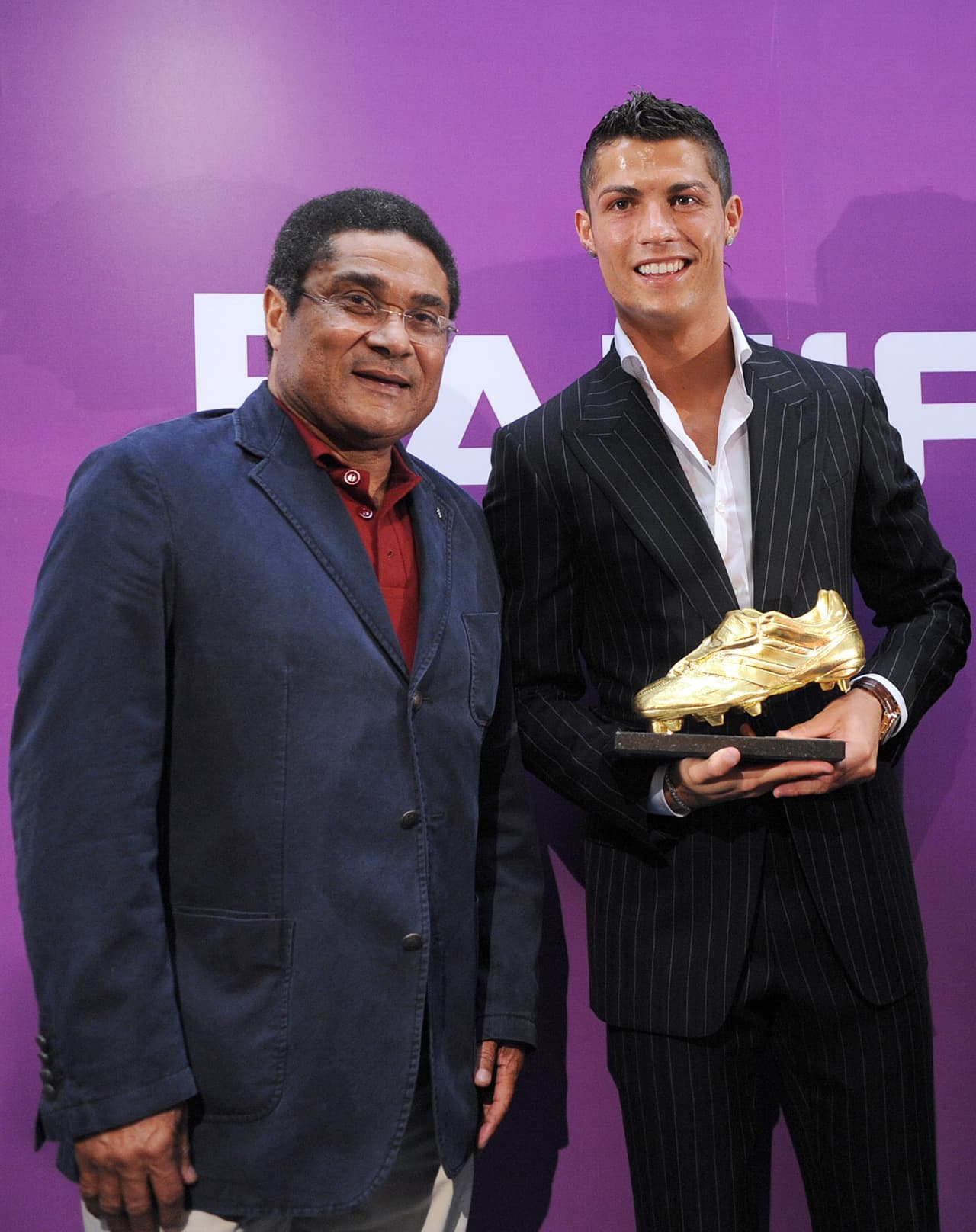 Cristiano Ronaldo siempre reconoció como su mayor ídolo a su compatriota Eusebio, una leyenda en los años 60.