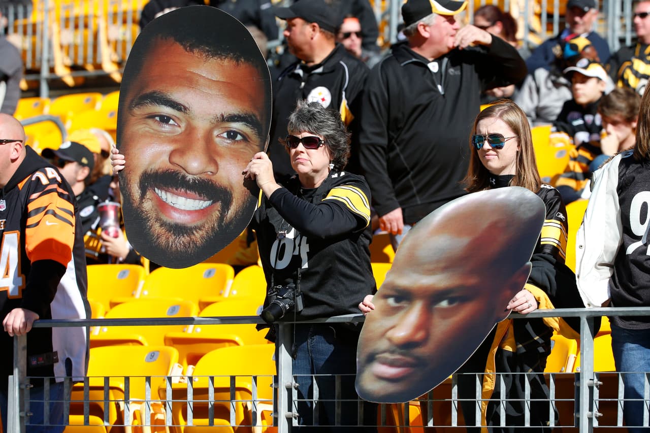 Pasión, locuras y disfraces, los fans de la NFL en la Semana 8.