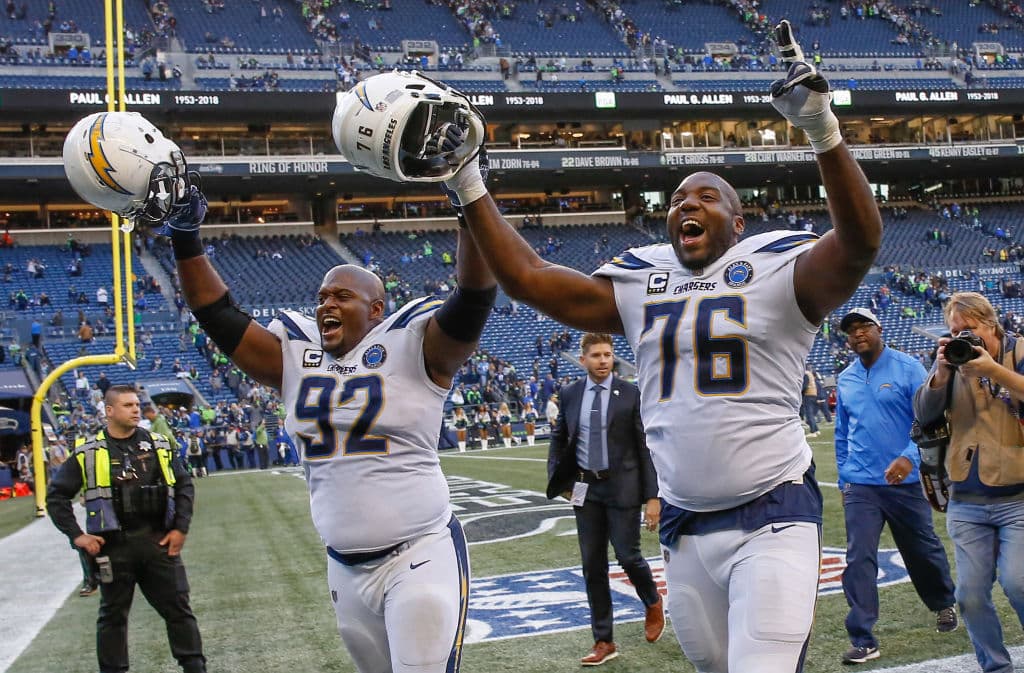 <b>5) Los Angeles Chargers (6-2)</b>. La forma en la que ganaron en el inexpugnable CenturyLink Field a los Seahawks solo puede recargar de energía y motivación a un equipo que muchos siguen subestimando.