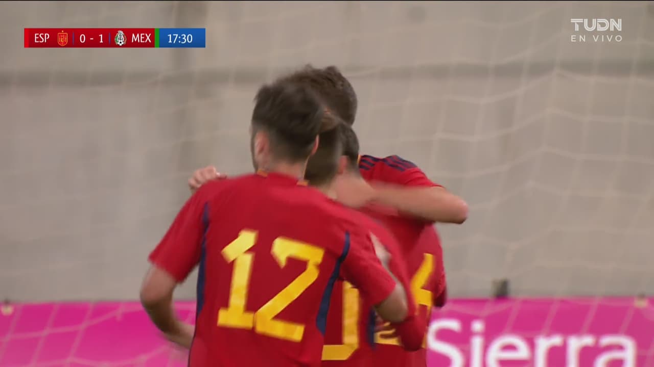 Gol de España, Aimar aprovecha un error de México para el 1-1