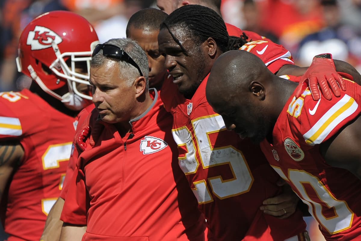 Antonio de Valdés: Jefes en crisis / Paso perfecto / Drama en San Diego