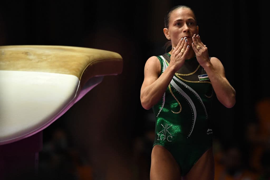 A pesar de su edad y competir ante mujeres 20 años más jóvenes que ella, la gimnasta logró conseguir su boleto a Tokyo 2020.