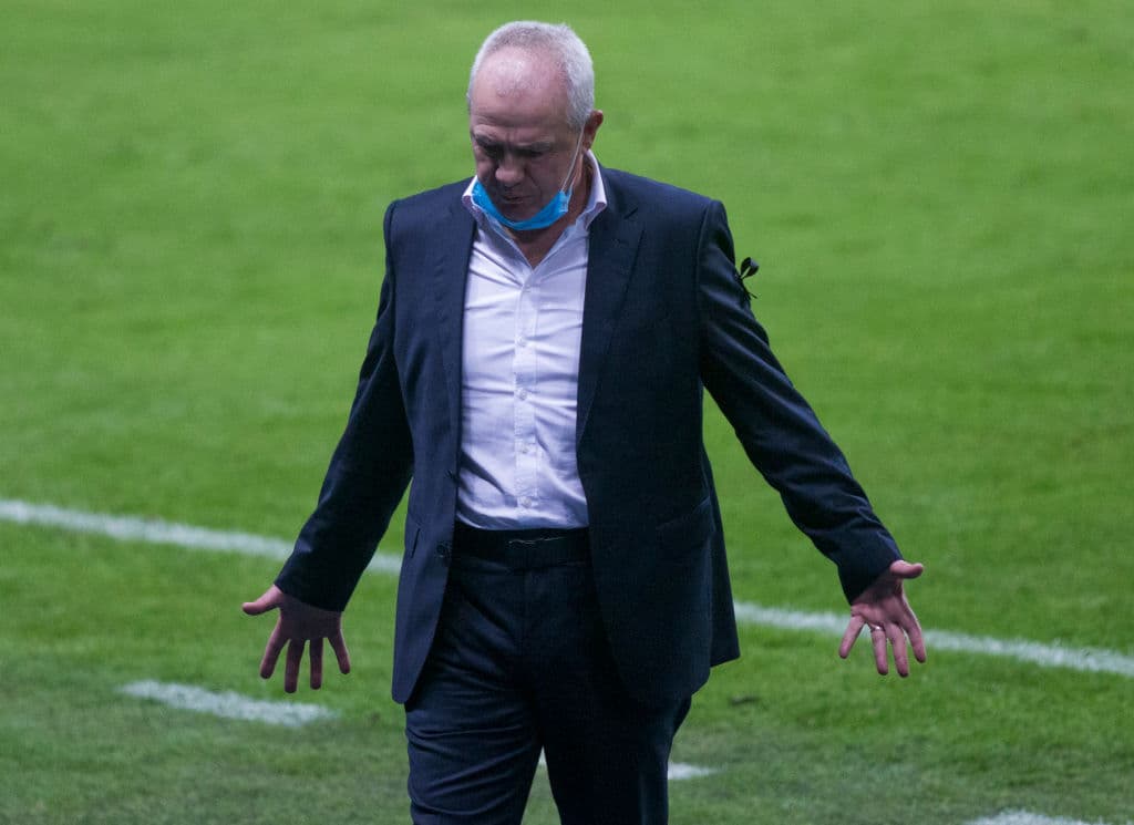 Javier Aguirre llega a 50 victorias en la Liga BBVA MX