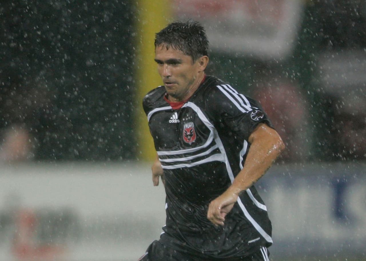 Jaime Moreno, durante su etapa como futbolista de D.C. United.