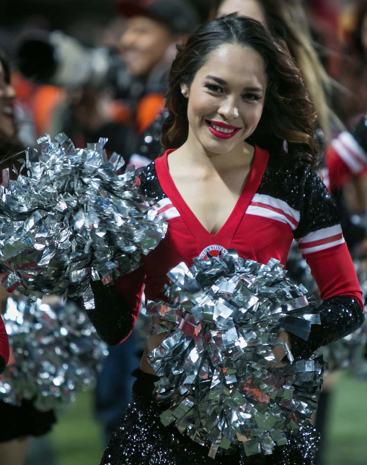 La belleza de las porristas en la fecha 5