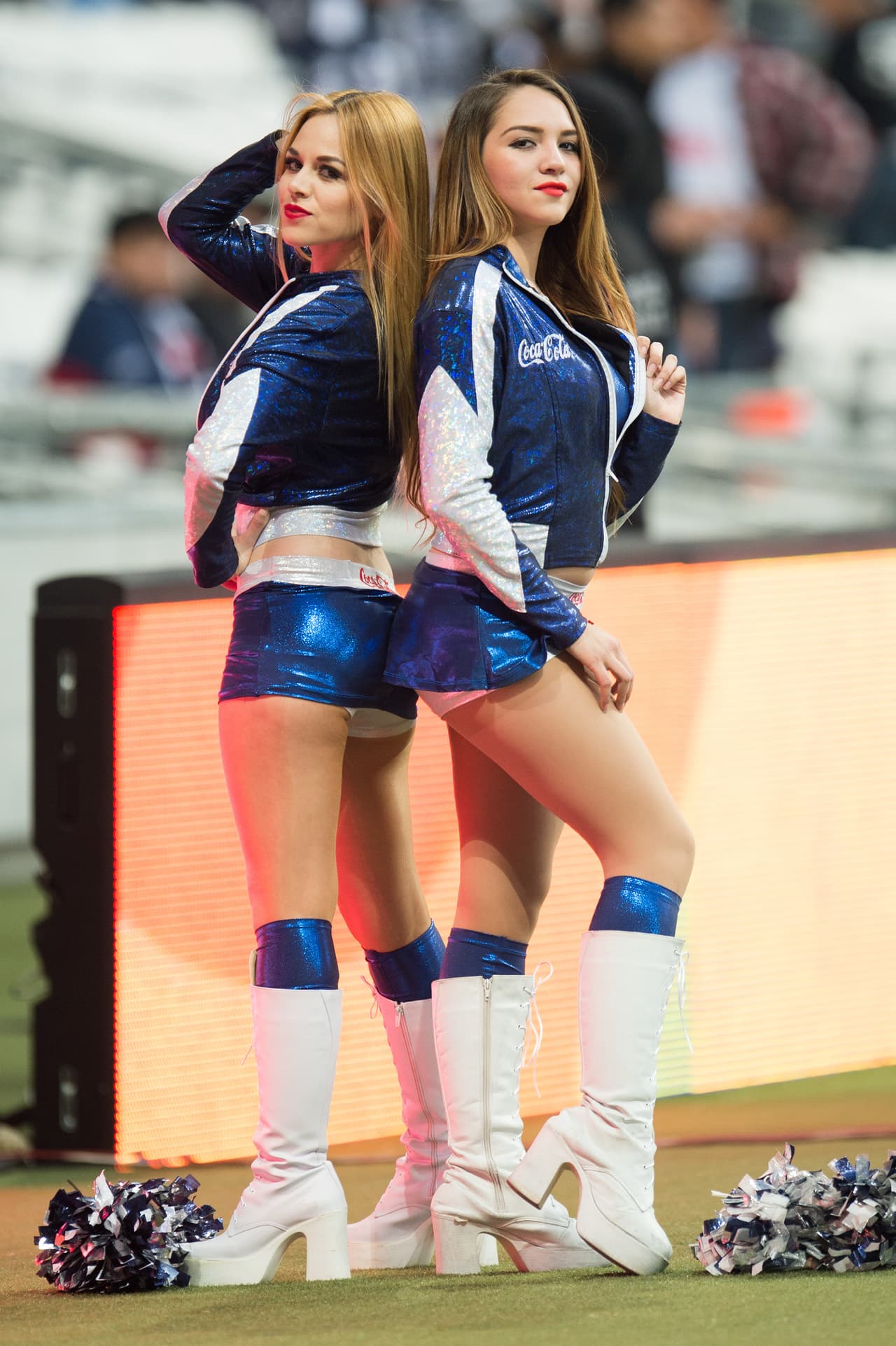 La belleza de las porristas en la fecha 5