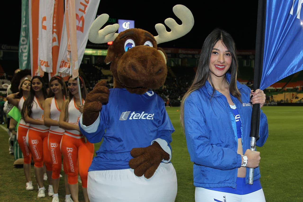 La belleza de las porristas en la fecha 5