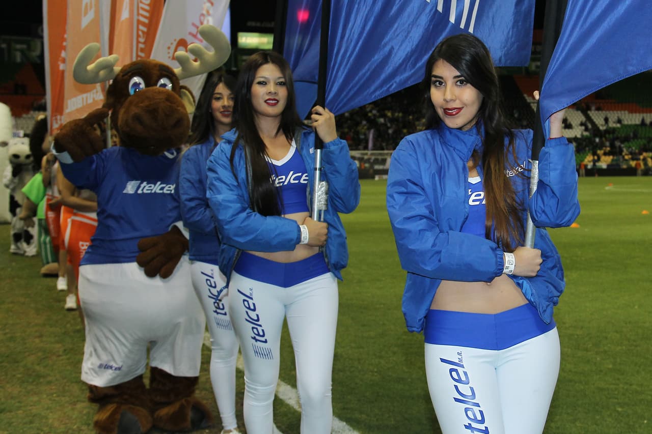 La belleza de las porristas en la fecha 5